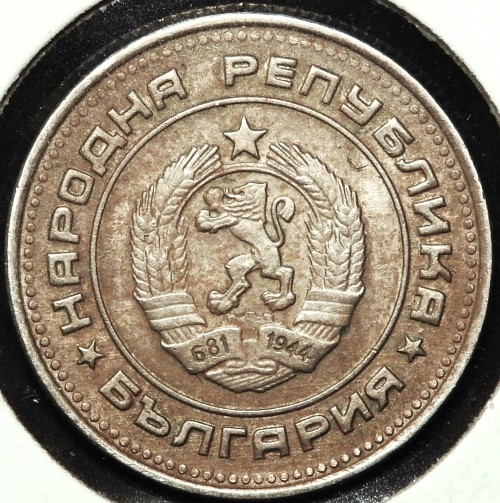 Around-The-World-With-Coins---A-Coin-Geography-Game